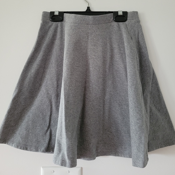 Skirts - Picture 3 of 3